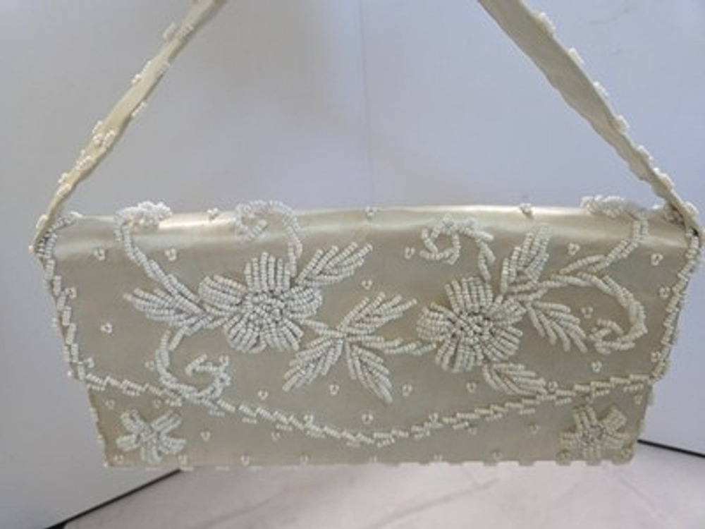 Vintage Ivory Beaded Evening Purse